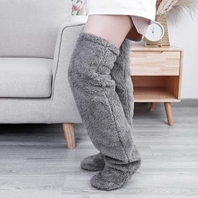Calcetines de peluche hasta la rodilla para mujer